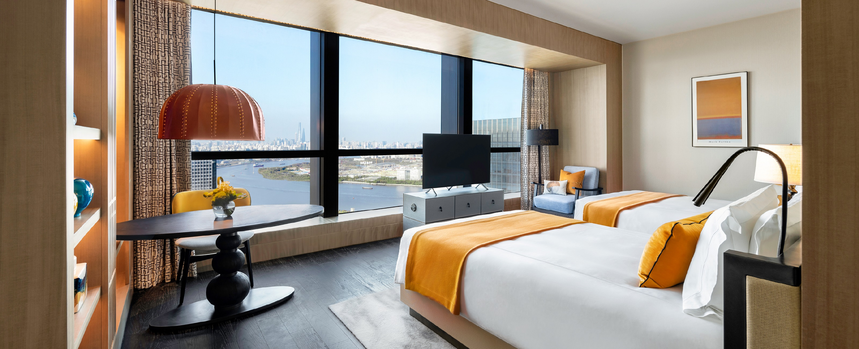 Deluxe River View Twin Room